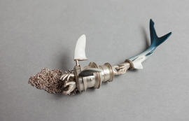 Shark tail pendant necklace (Version 1)