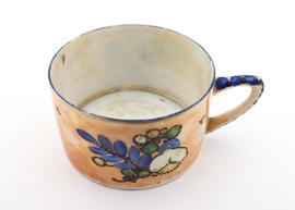 Cup from tea service (Version 2)