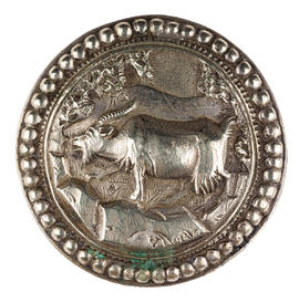 Round brooch (goat design) (Version 1)