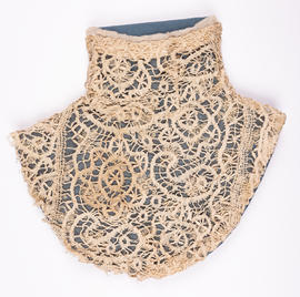 Collar (Version 1)