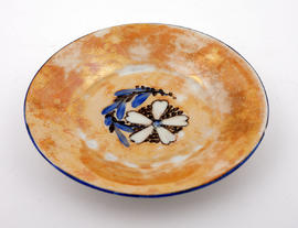 Saucer from tea service (Version 3)