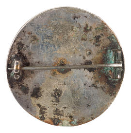 Round brooch (goat design) (Version 2)