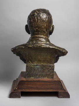 Bust of John Morrison Groundwater (Version 4)