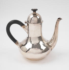 Silver coffee pot (Version 1)